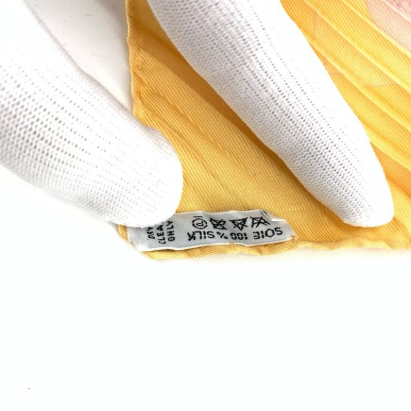 Grade Hermes SOUS LES Orangers Under The Orange Tree Pleated Scarf