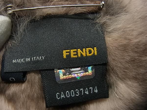 Boutique Fendi Fur Corsage Pin Brooch Pin Brooch Pin Badge Accessories Pink