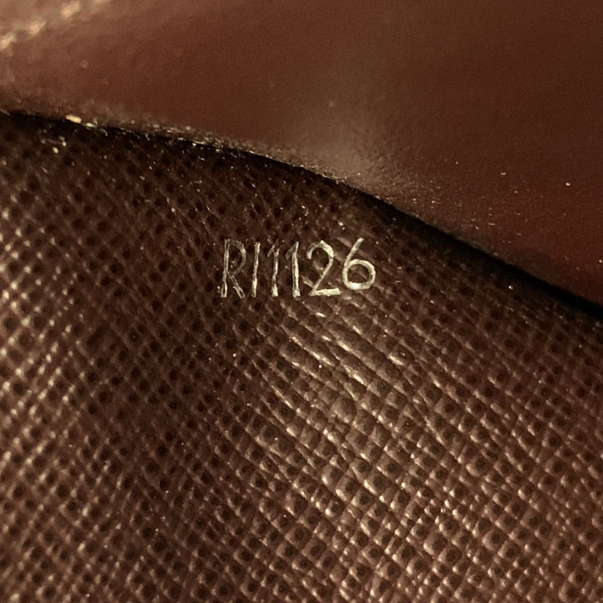 Louis Vuitton Taiga Portefeuille Amerigo Nm Bifold Short Wallet M62045 Brown