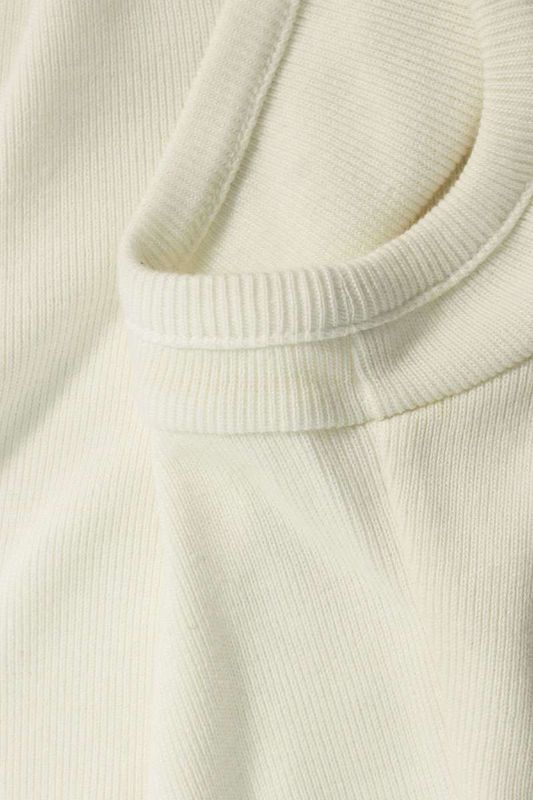 Chanel P74086v64275 F1 T-shirt Women 50