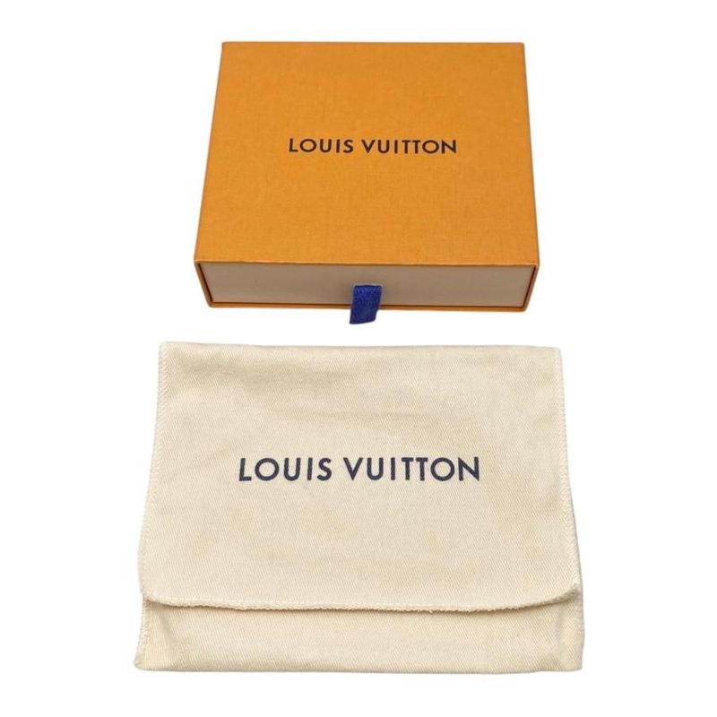 Louis Vuitton Trifold Wallet Portefeuille Capucines Compact M62159 Taurillon