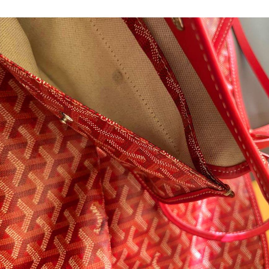 Goyard St. Louis PM Red Tote Bag Goyardine Saint Louis Purse