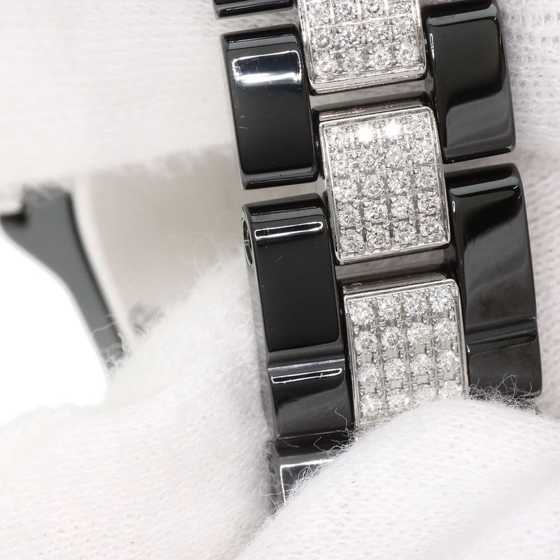 Chanel H1338 J12 33mm (130in) Bezel Bracelet Diamond Wristwatch Ceramic Ceramic