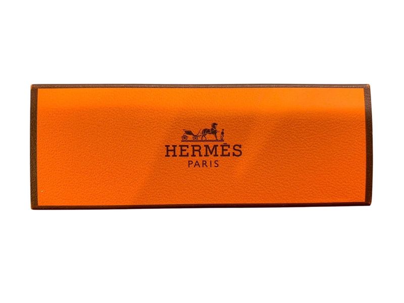1224 Hermes Rouge Hermes Baume de Soin Les Lèvres Unused