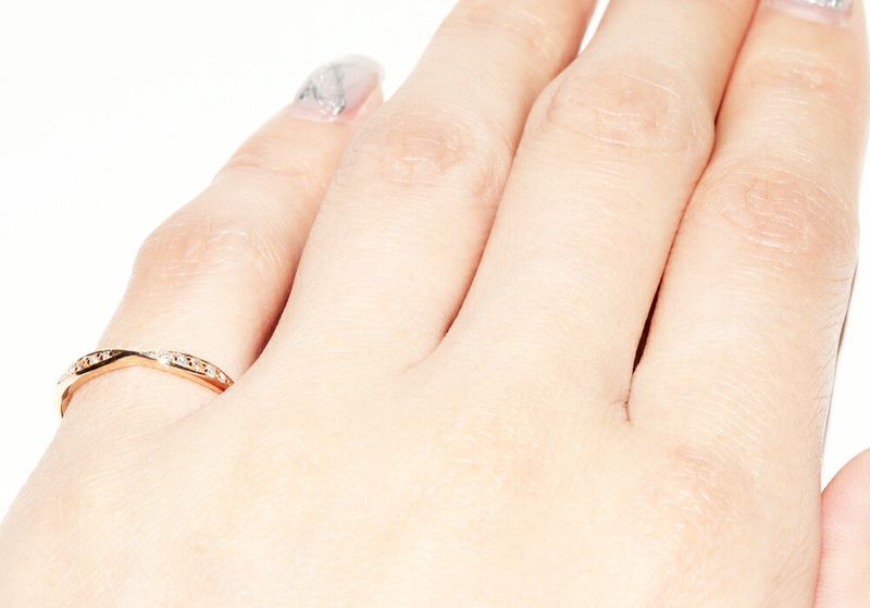 Chanel Ring 18K Pink Gold 10P Diamonds (approx 008ct) Camellia Collection Half