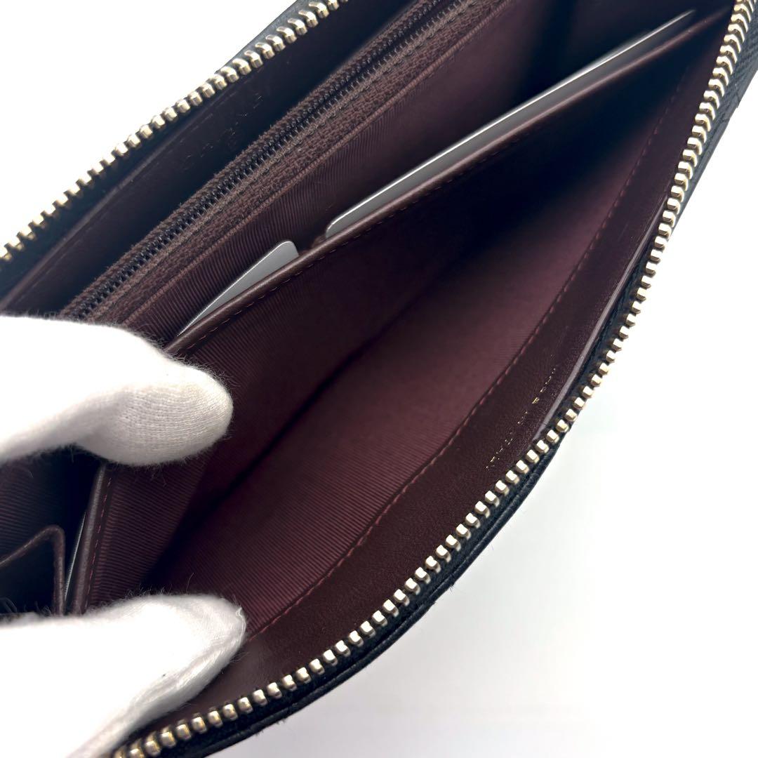 Chanel Wallet Quilted Zip Around — view 8