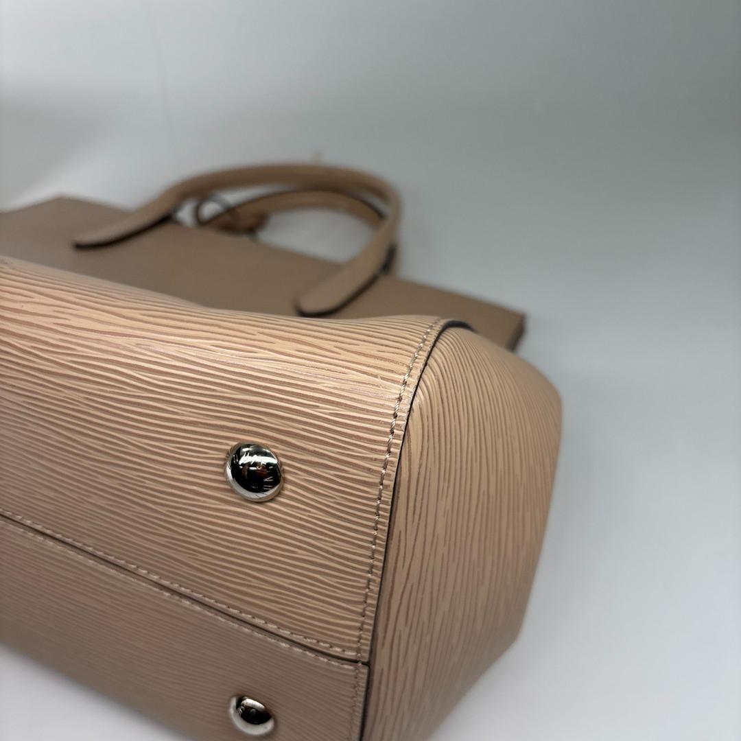 Louis Vuitton Epi Marly MM Handbag 2-Way — view 8
