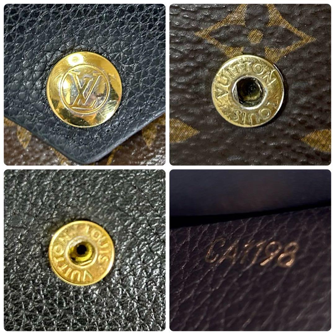 Louis Vuitton Portefeuille Douvre V Compact Trifold Wallet