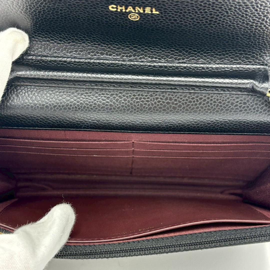 Chanel Quilted Chain Wallet Caviar Leather — view 9