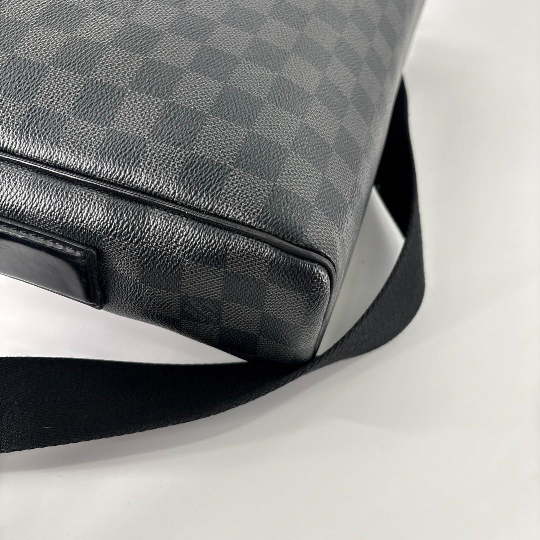Louis Vuitton Super Damier Graphite Dayton MM Shoulder Bag — view 8
