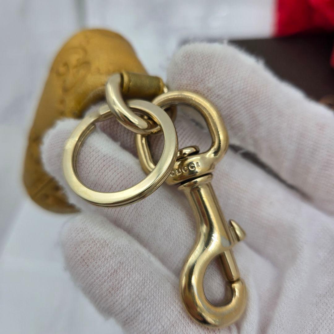 Gucci Key Holder Key Ring Sneakers Charm Gold — view 9