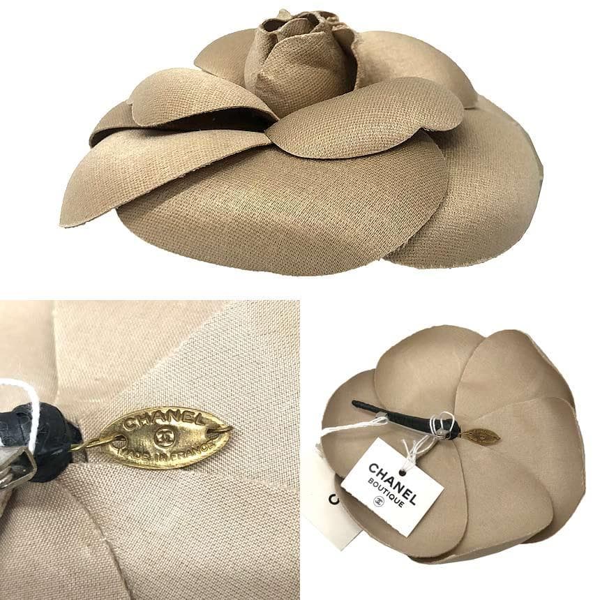 Chanel Camellia Corsage Aq12234
