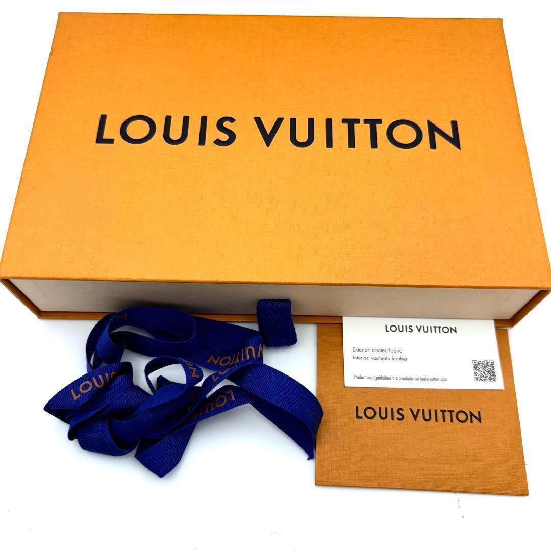 Louis Vuitton Epi Portefeuille Brazza Black Wallet — view 9