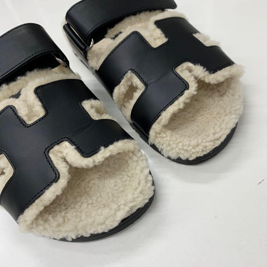 Hermes Chypre Leather Shearling Flat Sandals Black Ivory — view 9