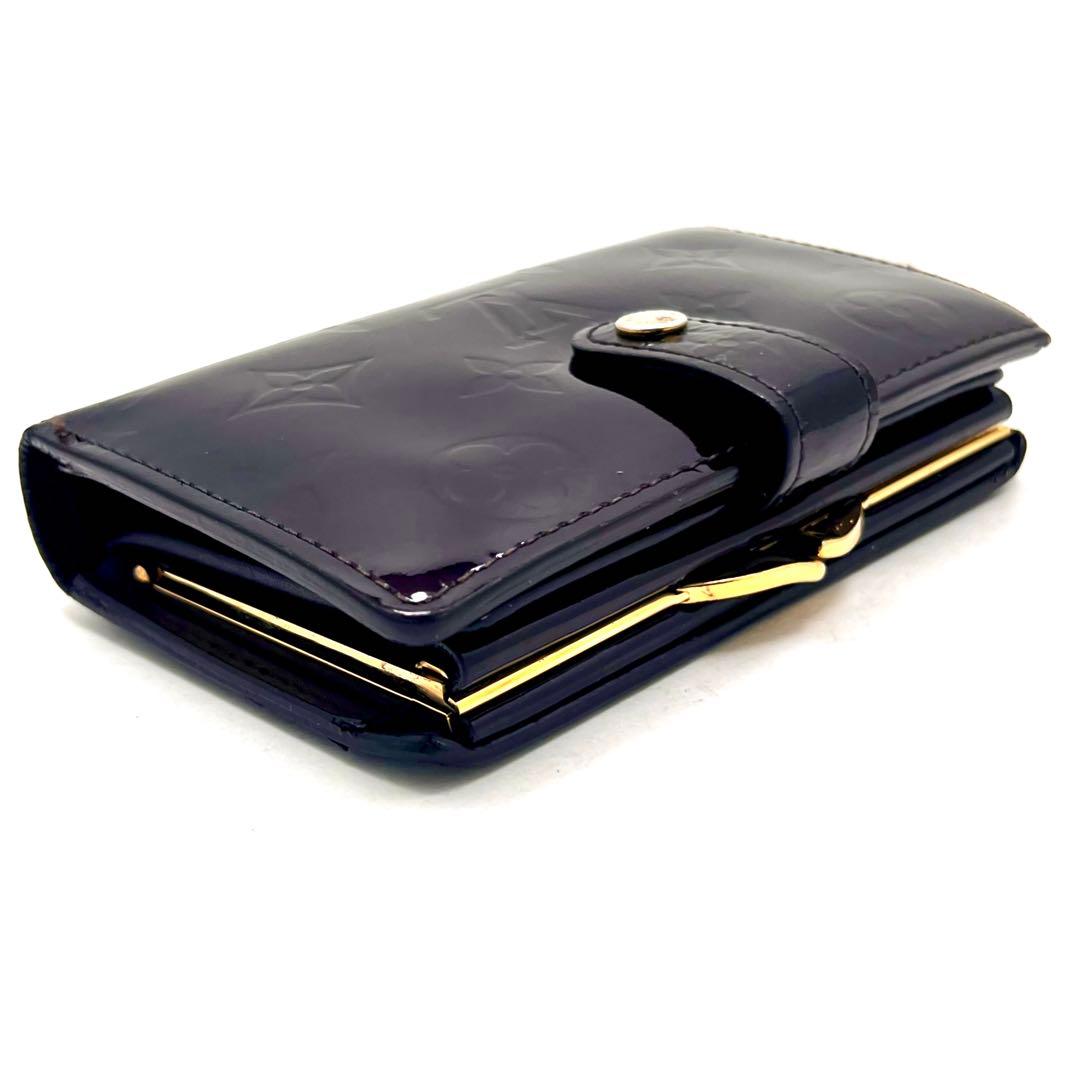 Louis Vuitton Vernis Portefeuille Viennois Amarante Kiss Lock Wallet — view 8