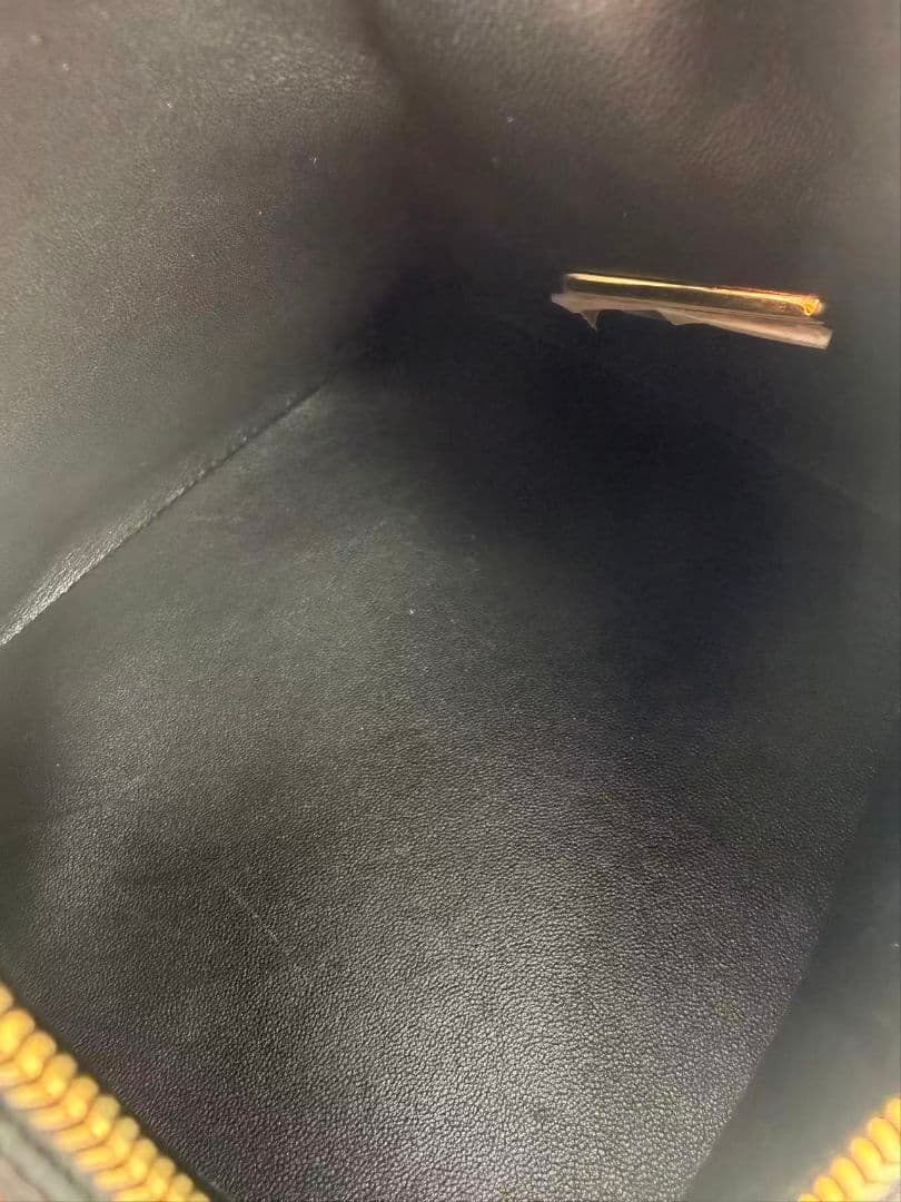 Chanel Egypt Pyramid Bag 2019 — view 8
