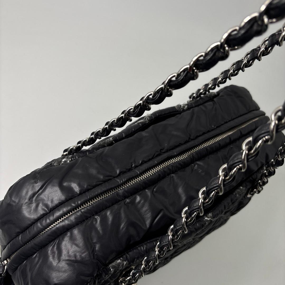 Chanel Super Paris Pisance CC Logo Chain Shoulder Bag Black — view 8