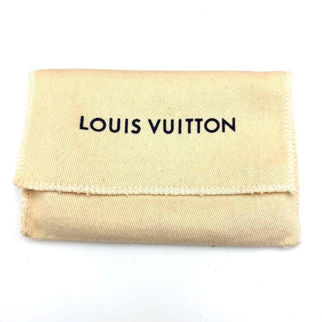 Louis Vuitton Wallet Monogram Mahina Portefeuille Iris XS — view 9