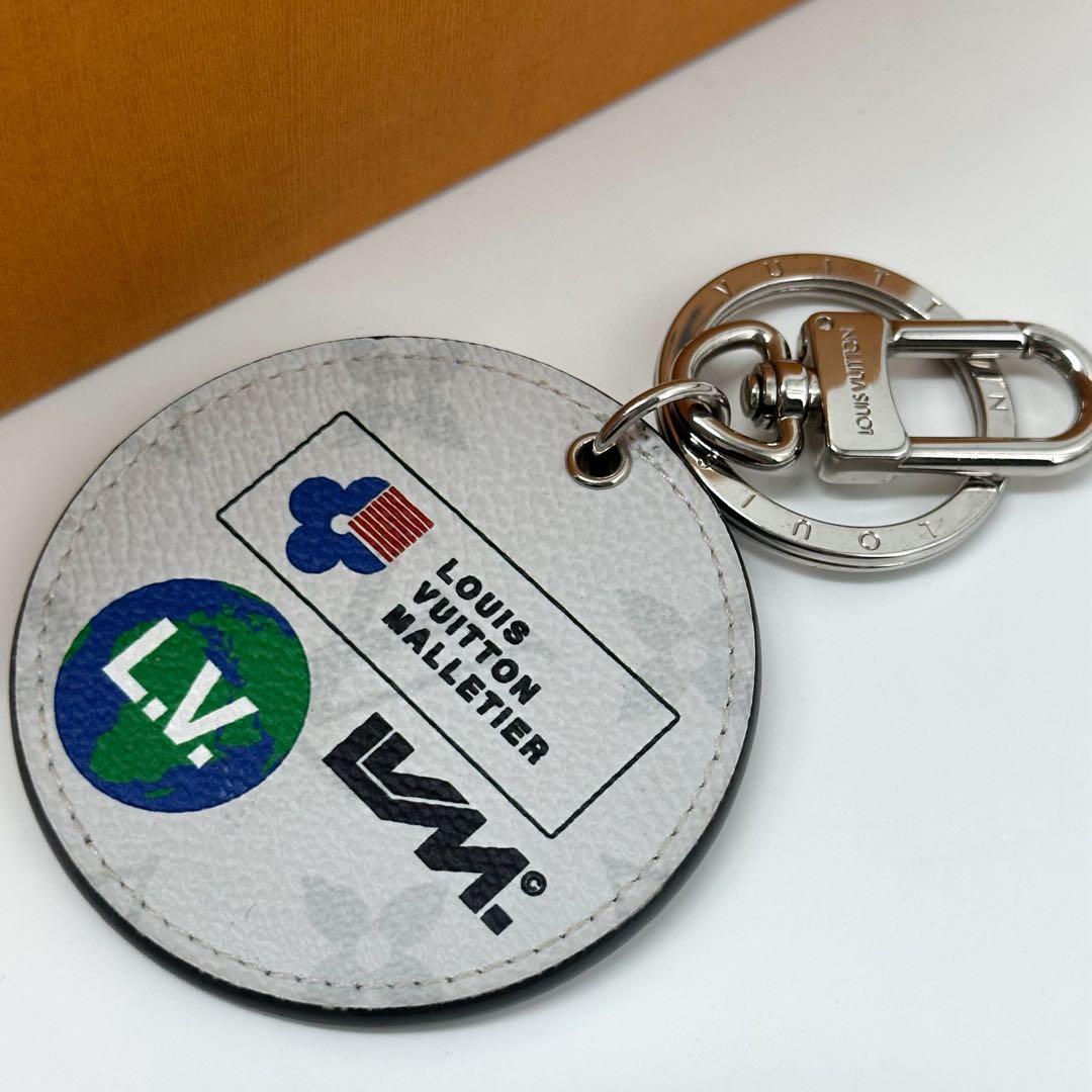 Louis Vuitton Porte Cles Illustre Circle Taigarama Charm