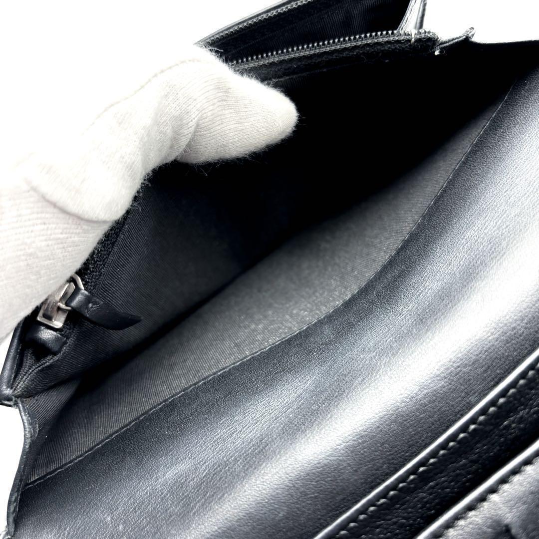 Chanel Wallet Coco Stitch Caviar Bifold — view 9