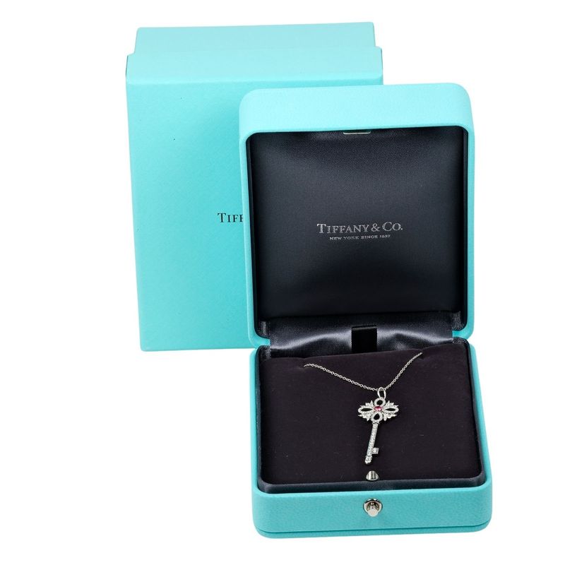 Tiffany & Co Victoria Key Medium Pt950platinum X Diamonds X Rubies Ladies 6.67g