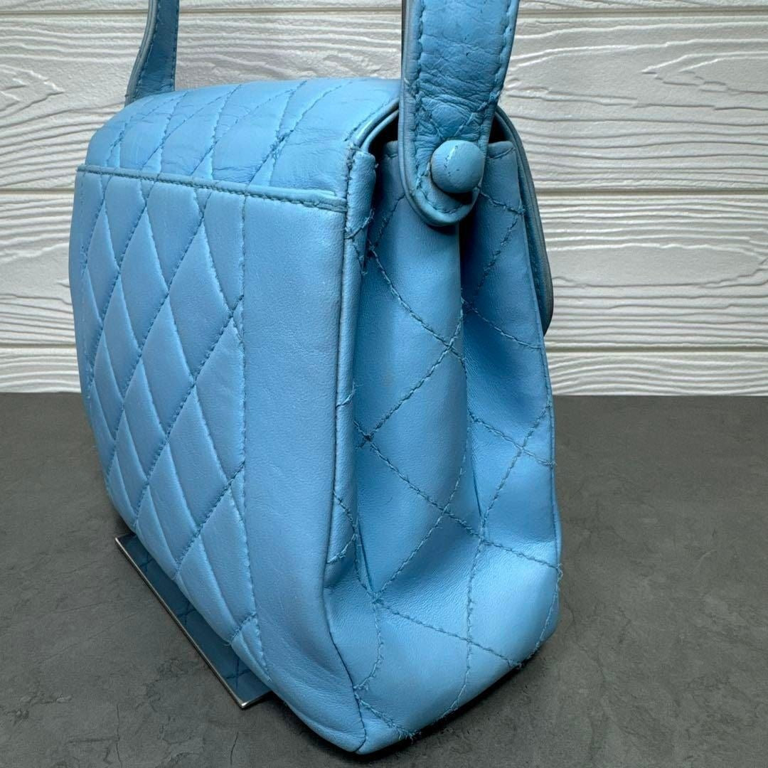CHANEL 24K Vintage Flap Bag Lambskin Leather Quilted Chain Purse Blue