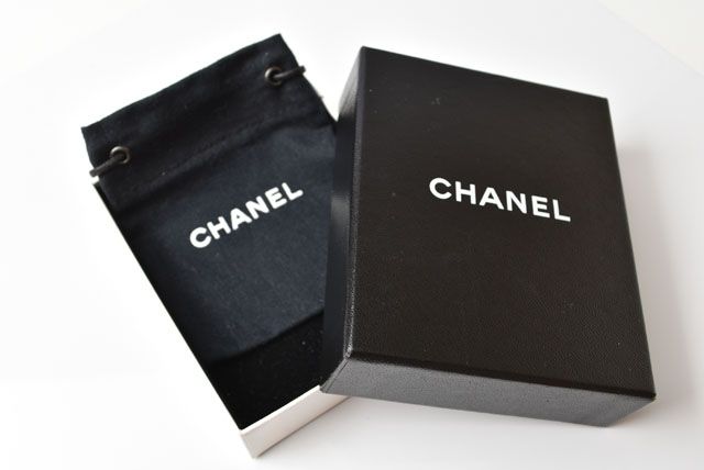 Chanel Necklace Pendant Coco Mark Rhinestone Faux Pearl Silver Rye Togo Old