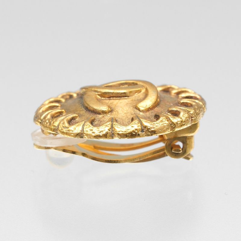 Chanel Coco Mark Vintage *only One Side Gold Plated 97P Ladies 7.2g Earring