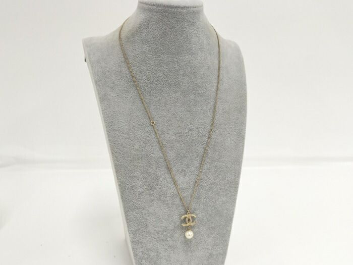 Chanel Necklace Accessories Coco Mark Faux Pearl Plated Silver B14V