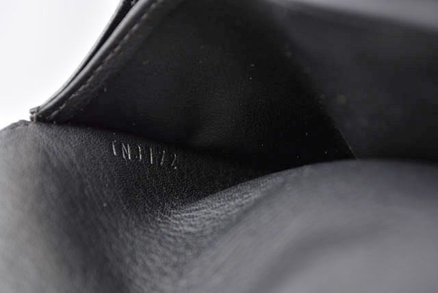 Louis Vuitton Wallet Mahina Louis Vuitton Long Wallet Portefeuille Iris Noir