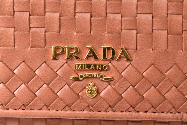 Prada Long Wallet Shoulder Wallet 1m1437rose
