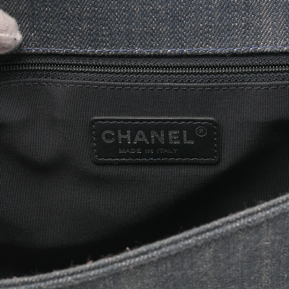 Chanel Boy Chanel V-stitched Chain Shoulder Denim Large Size Blue (silva