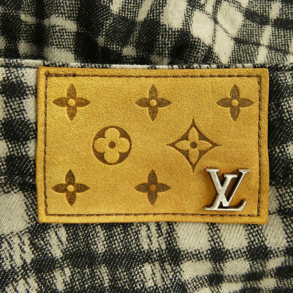 Louis Vuitton Check Denim Shorts Pants Black Beige — view 5
