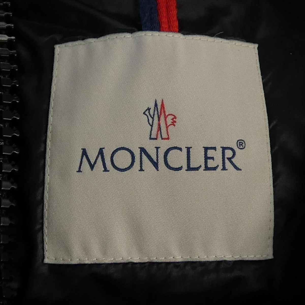 Moncler Seritte Down Jacket — view 5