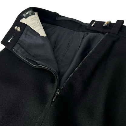Chanel Vintage Wool Lining Silk CC Logo Button Skirt Black 36 — view 4