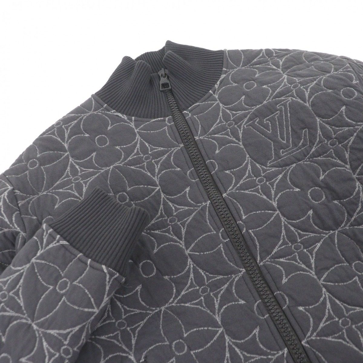 Louis Vuitton Monogram Lvlogo Zip Sle Quilted Jacket Gray XS — view 2