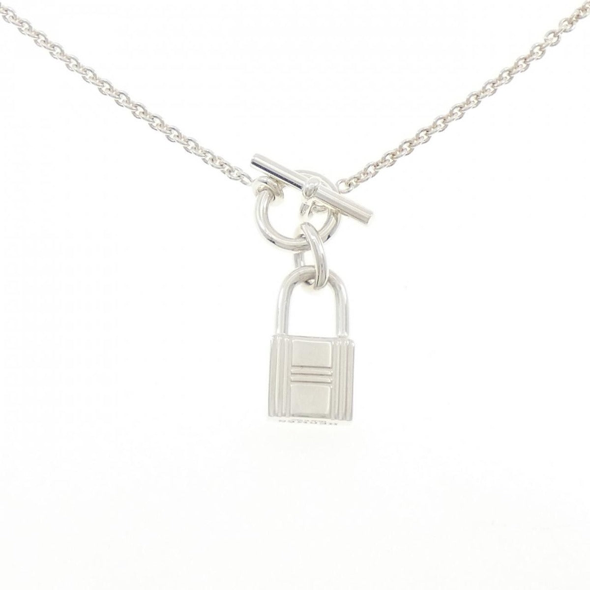 Hermes Amulet Cadena Necklace