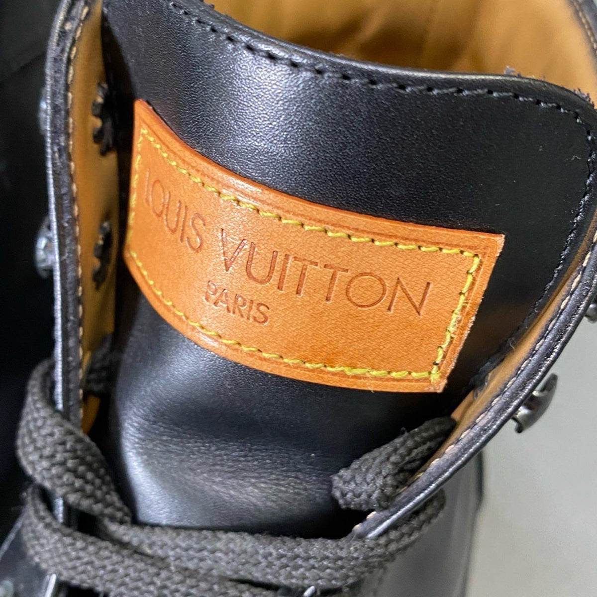 Louis Vuitton LV Logo Lace Up Boots Shoes 7 Black Leather — view 9