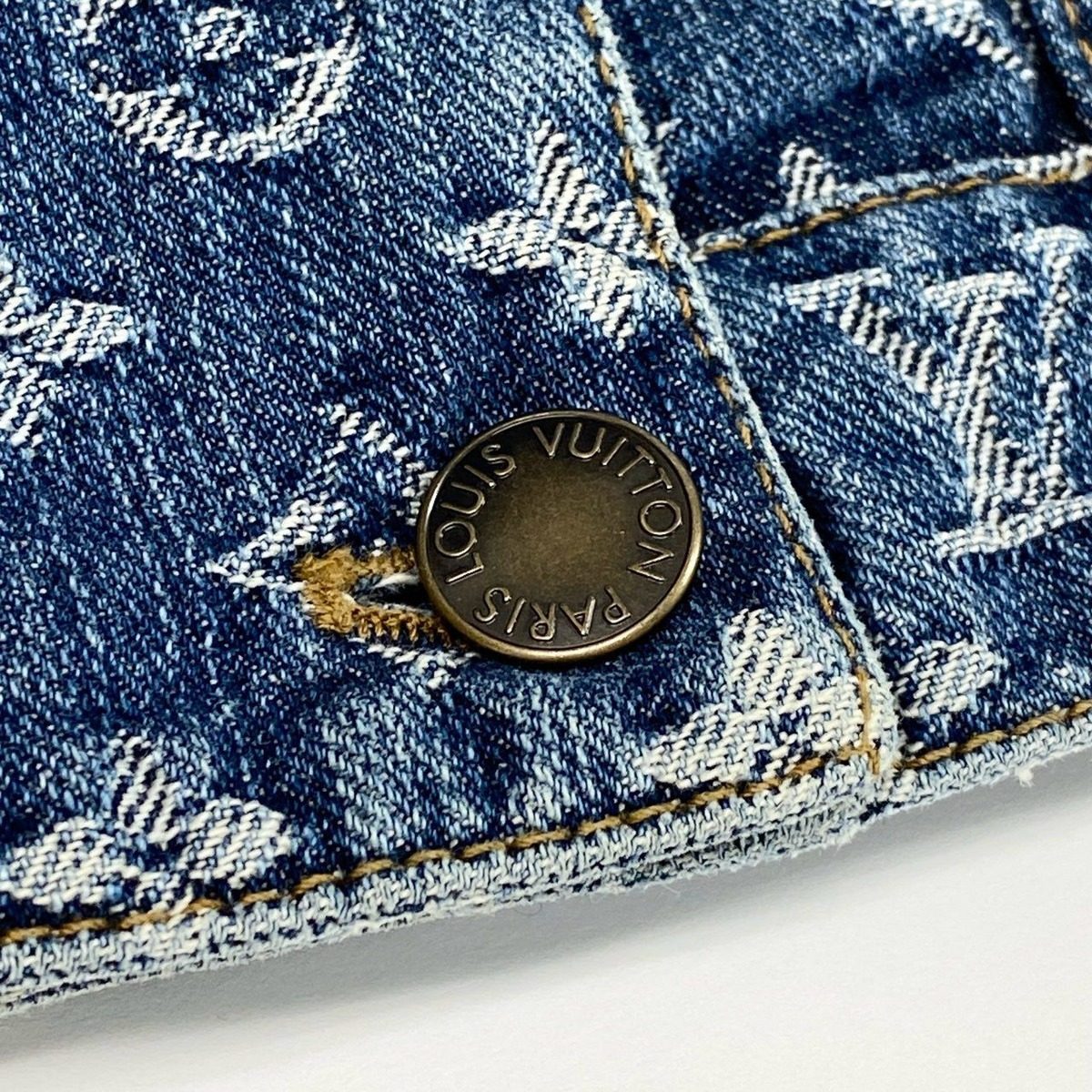 Louis Vuitton Id7 Vintage Monogram Jacquard Double Denim Jacket 38 Indigo — view 9