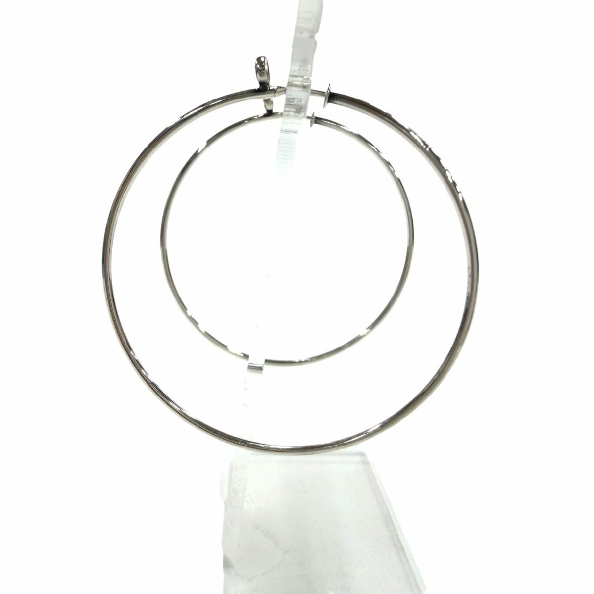 Tiffany & Co Elsa Peretti Diamond Hoop Worn by Mirei Kiritani Frame Diameter — view 3