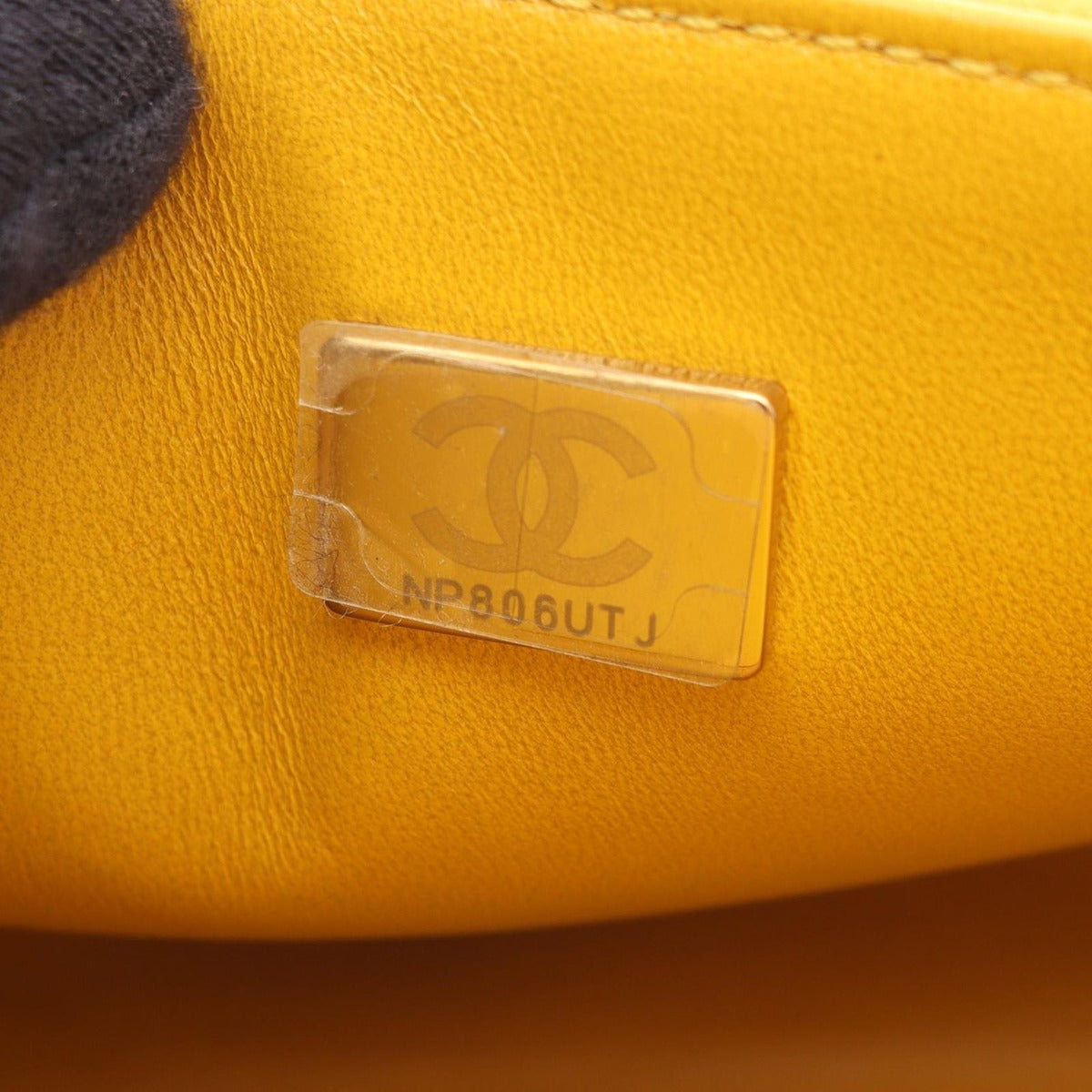 Chanel Shoulder Bag Bow Small Master Leather Chain — view 5