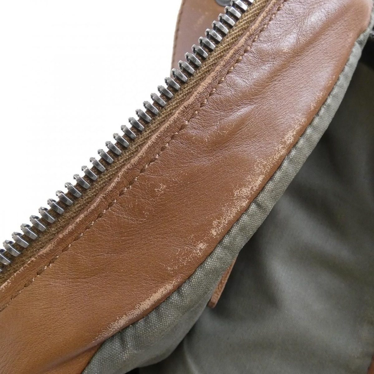 Bottega Veneta Shoulder Bag — view 10