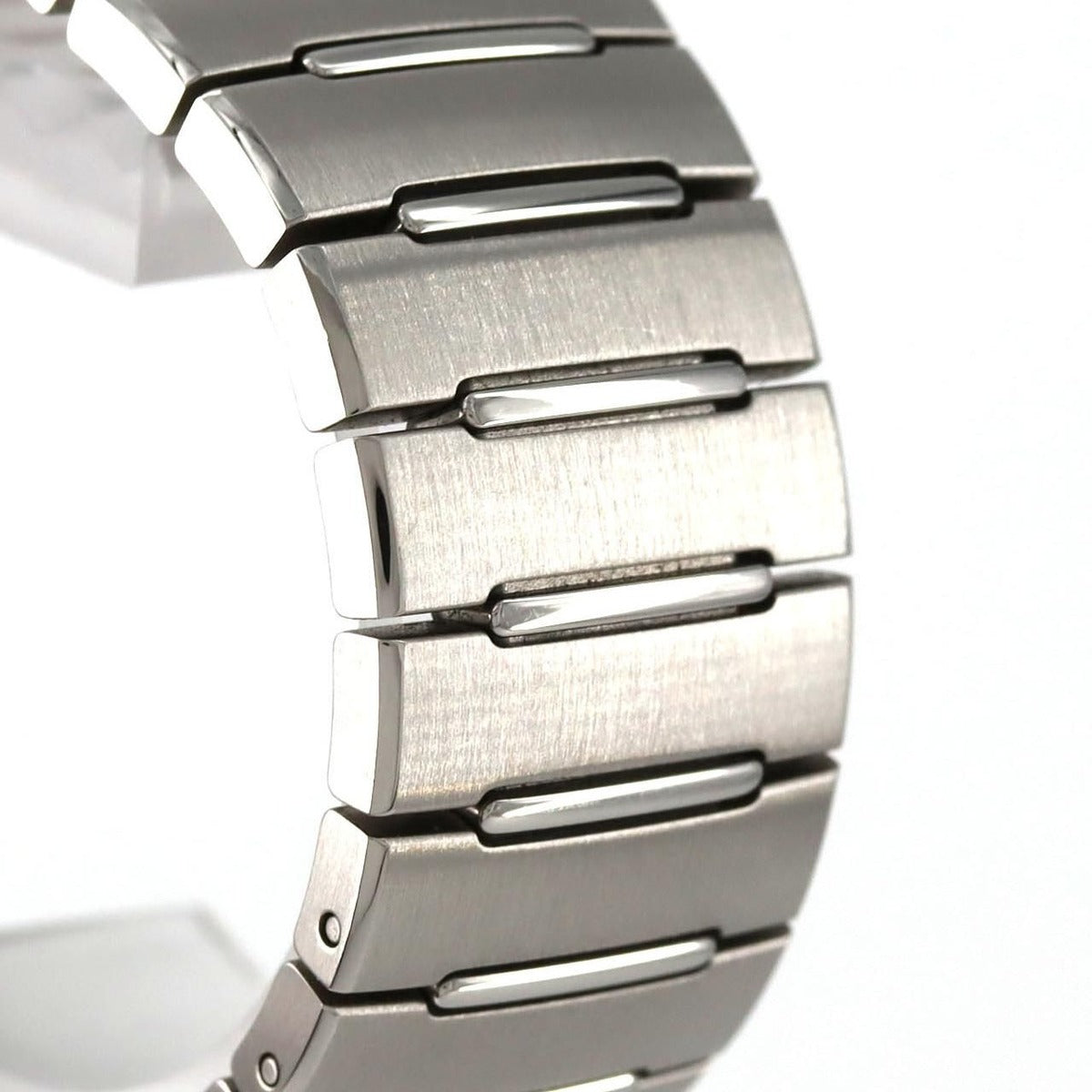 Louis Vuitton Tambourouaux Tomatic Steel Silver SS Automatic Winding — view 5