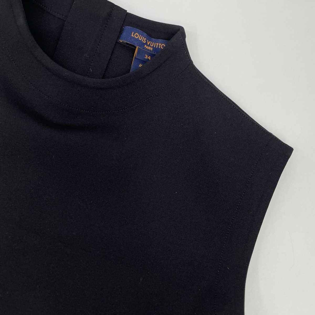 Louis Vuitton Waist Cut Off Bodice 34 Hat — view 7