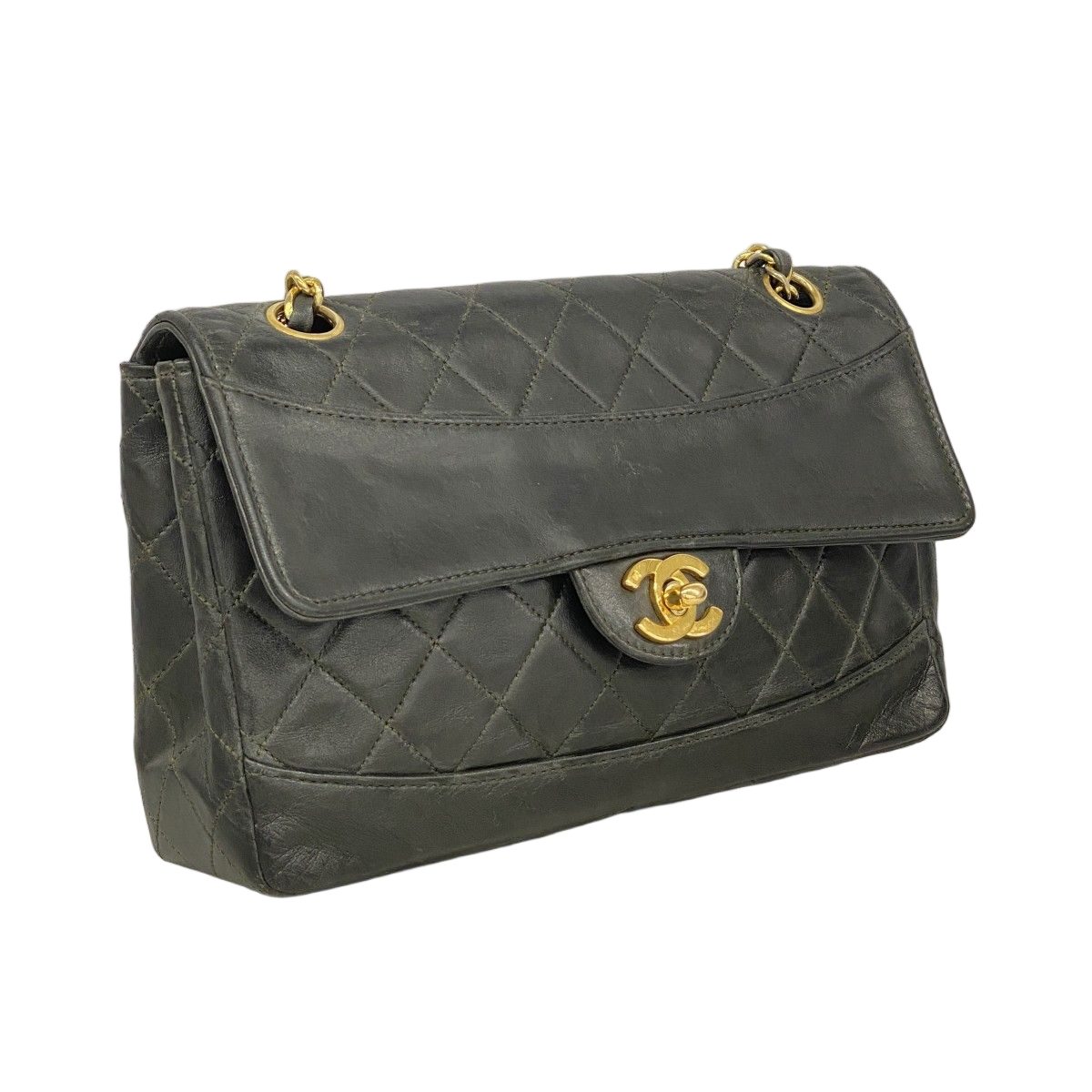 Chanel Shoulder Bag Quilted Lambskin Moss Green Gold — view 2