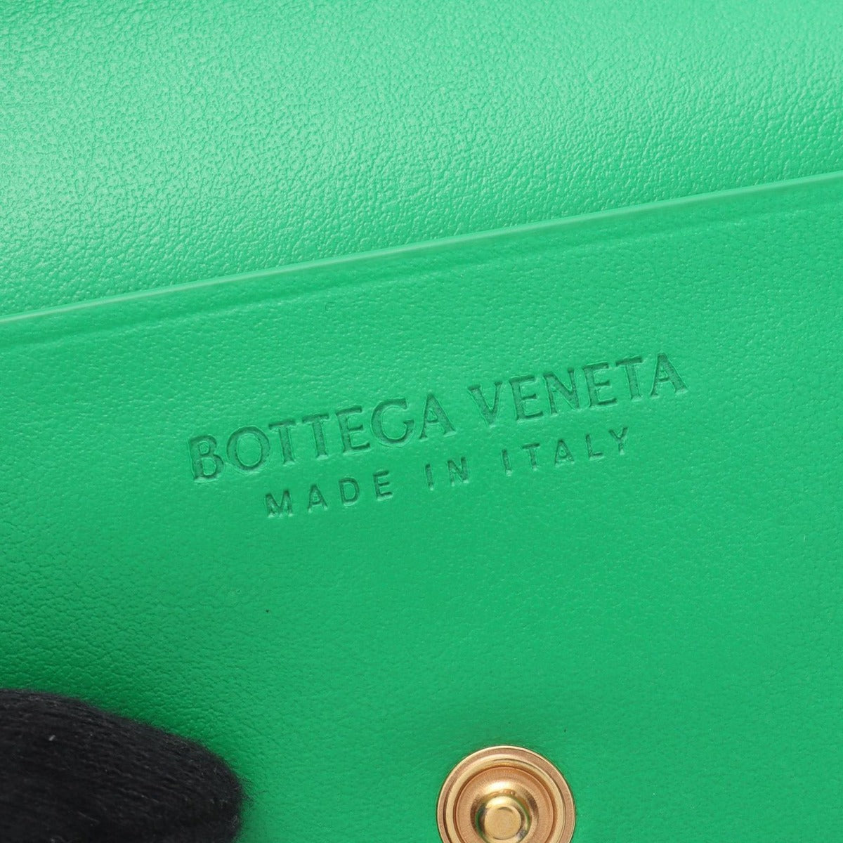 Bottega Veneta Hook Wallet Intrecciato Green Leather Bifold — view 5