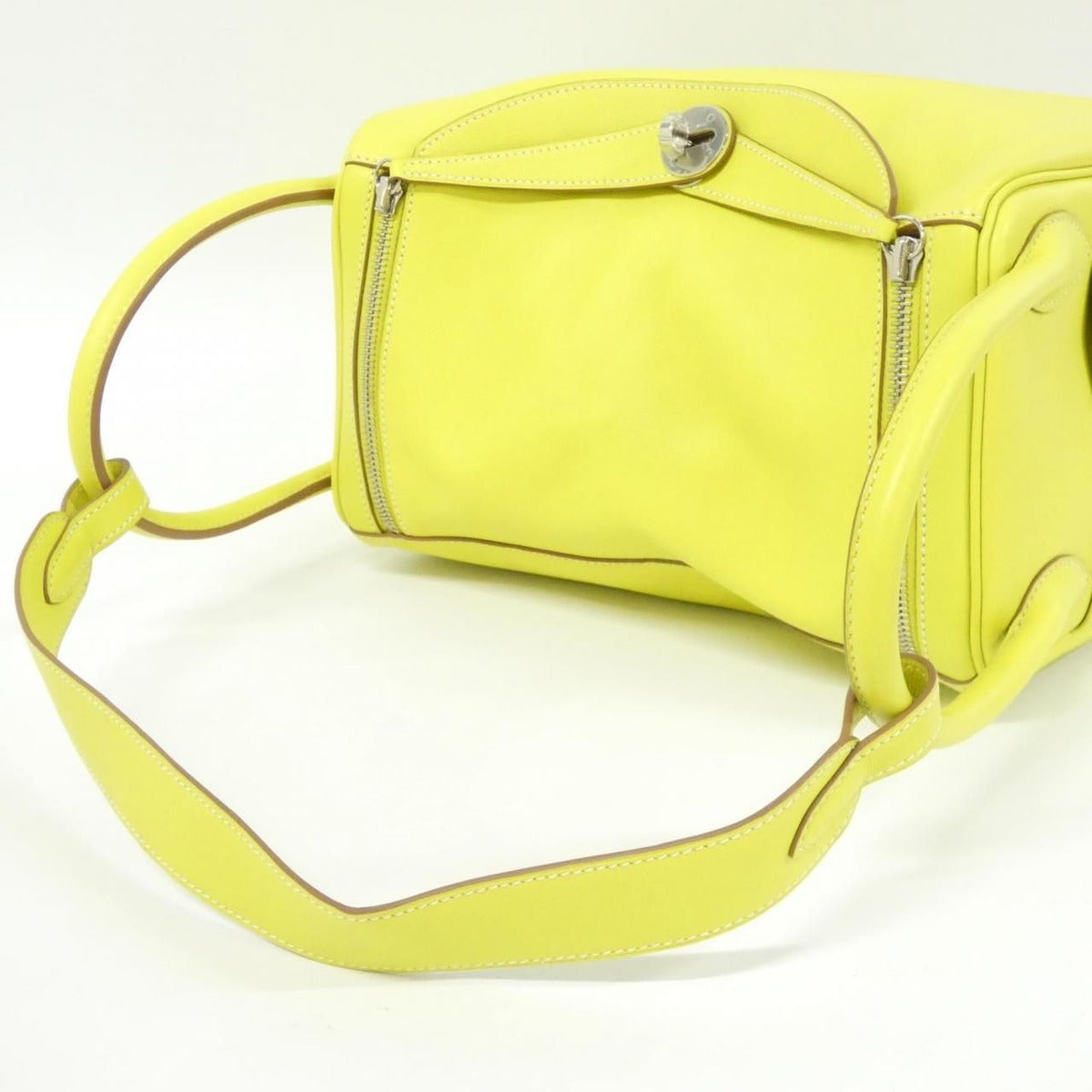 Hermes Lindy Shoulder Bag Lime — view 8