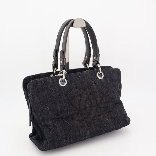 Chanel Quilted Handbag