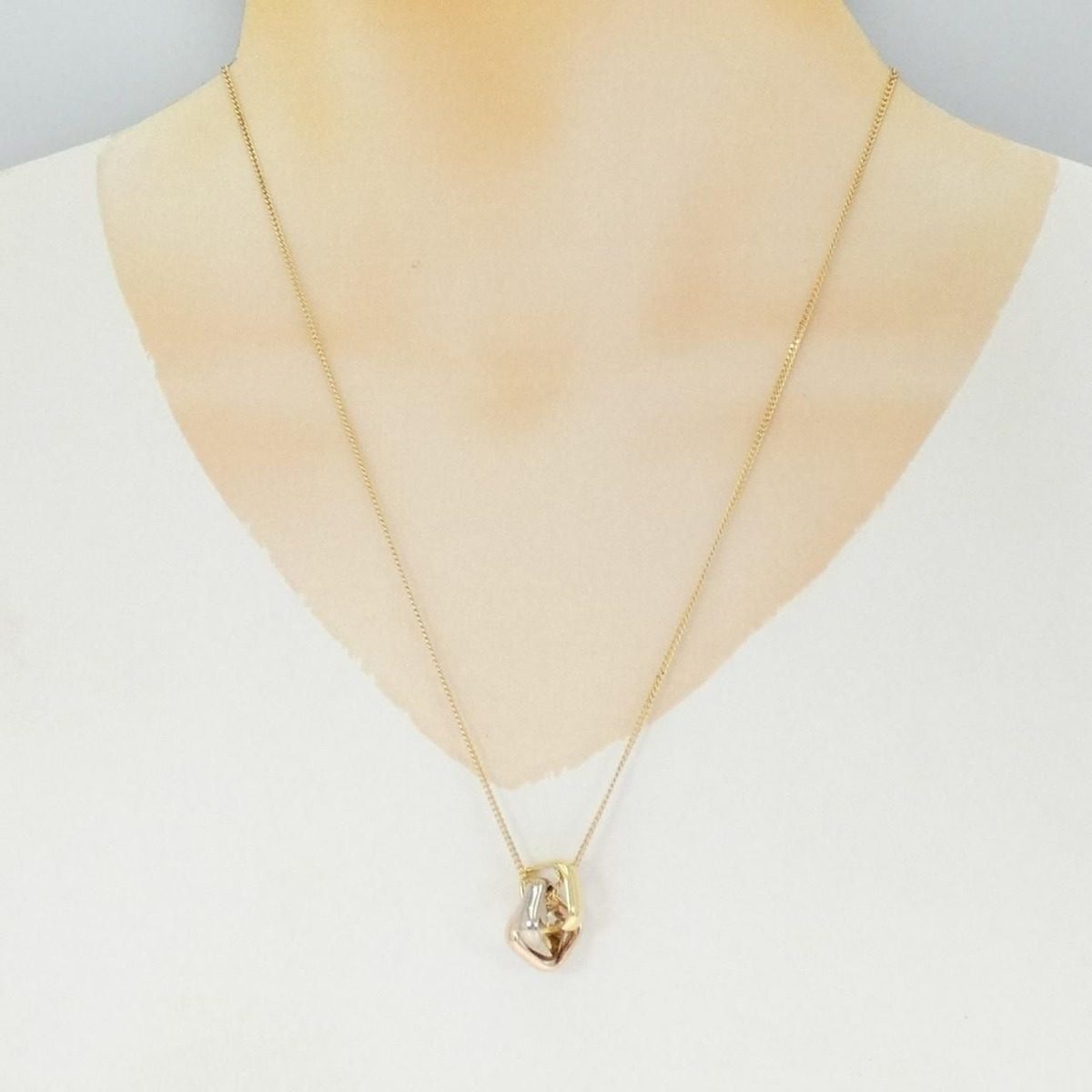 Cartier Trinity Necklace Pink — view 5