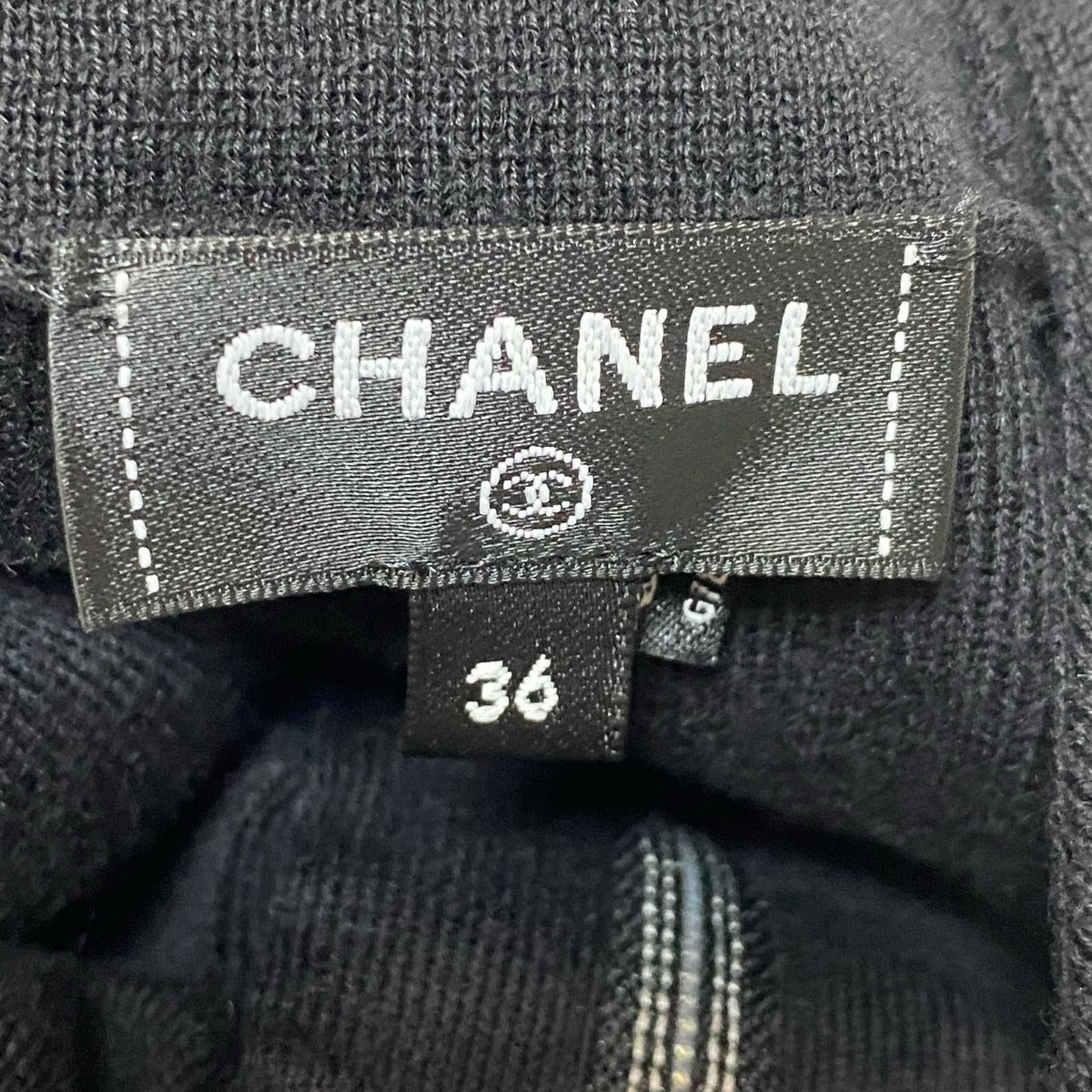 Chanel CC Logo Button Dress Cashmere 36 — view 6